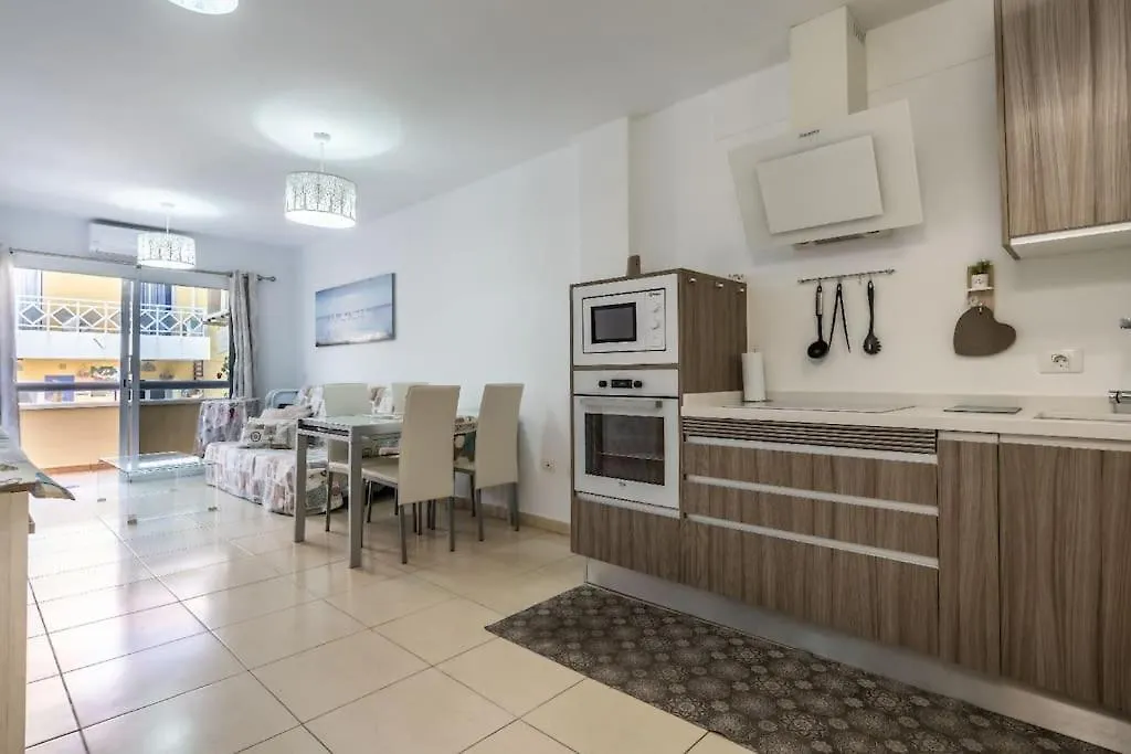 Apartment Los Abrigos Spain